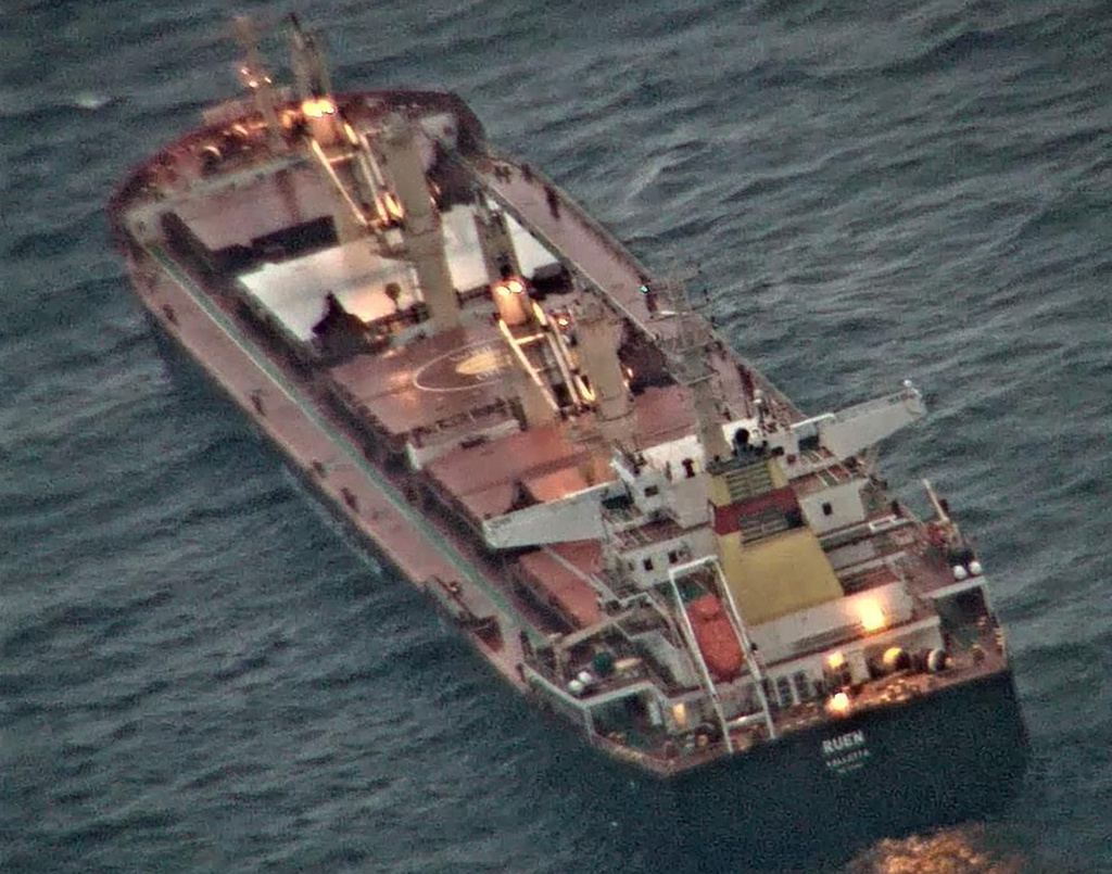 Οι Σομαλοί πειρατές επιστρέφουν: Ο πόλεμος στο Ιράν θέτει και πάλι σε κίνδυνο τις παγκόσμιες εμπορικές διαδρομές