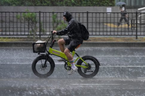 Εργασιακός γόρδιος δεσμός <br> με την τηλεκπαίδευση