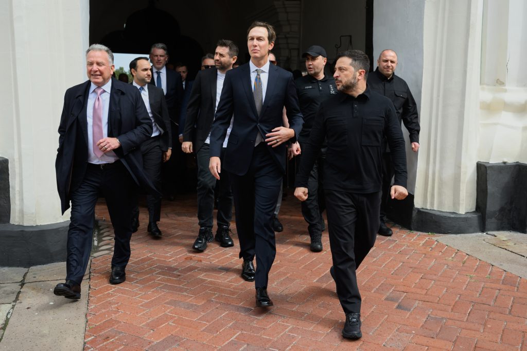 Από τον Πούτιν στον Ζελένσκι, Γουίτκοφ και Κούσνερ – Τρίωρη κεκλεισμένων των θυρών συνάντηση στο Κρεμλίνο