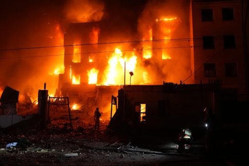 Ρωσία: Ζημιές σε βιομηχανική εγκατάσταση στο Βόλγκογκραντ από θραύσματα πυραύλου