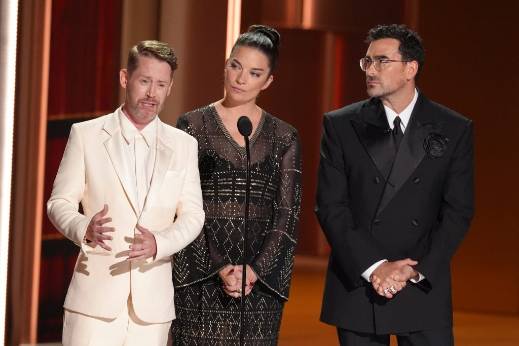 Emmy 2026: Συγκίνηση για την Κάθριν Ο’Χάρα – Την τίμησαν τα «τηλεοπτικά παιδιά» της