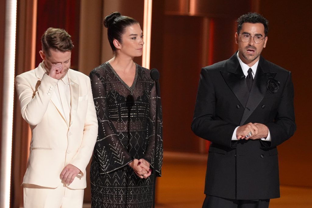 Emmy 2026: Συγκίνηση για την Κάθριν Ο’Χάρα – Την τίμησαν τα «τηλεοπτικά παιδιά» της