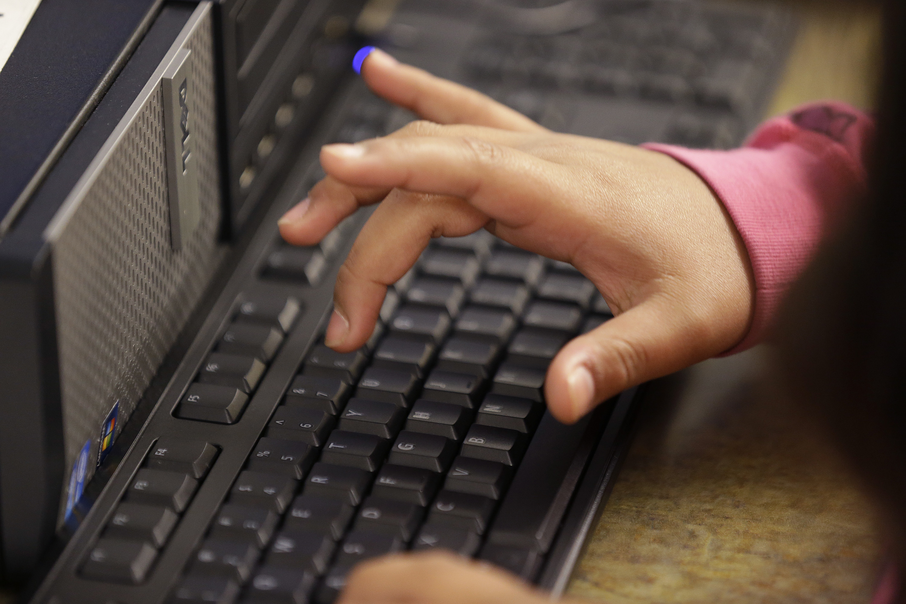«EU Kids Act»: Aπαγόρευση της χρήσης των social media για παιδιά κάτω των 13 ετών και περιορισμένη πρόσβαση έως τα 15 σχεδιάζει η Ε.Ε.