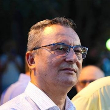 Σκιάθος: Πρεμιέρα για τη «Φόνισσα» με την Καρυοφυλλιά Καραμπέτη στη Μονή Ευαγγελιστρίας