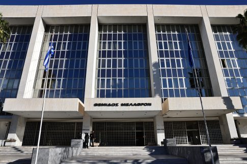 Η επικεφαλής της ΕΕ ανοίγει τον δρόμο για να γίνει ο Καναδάς «συνδεδεμένο μέλος»