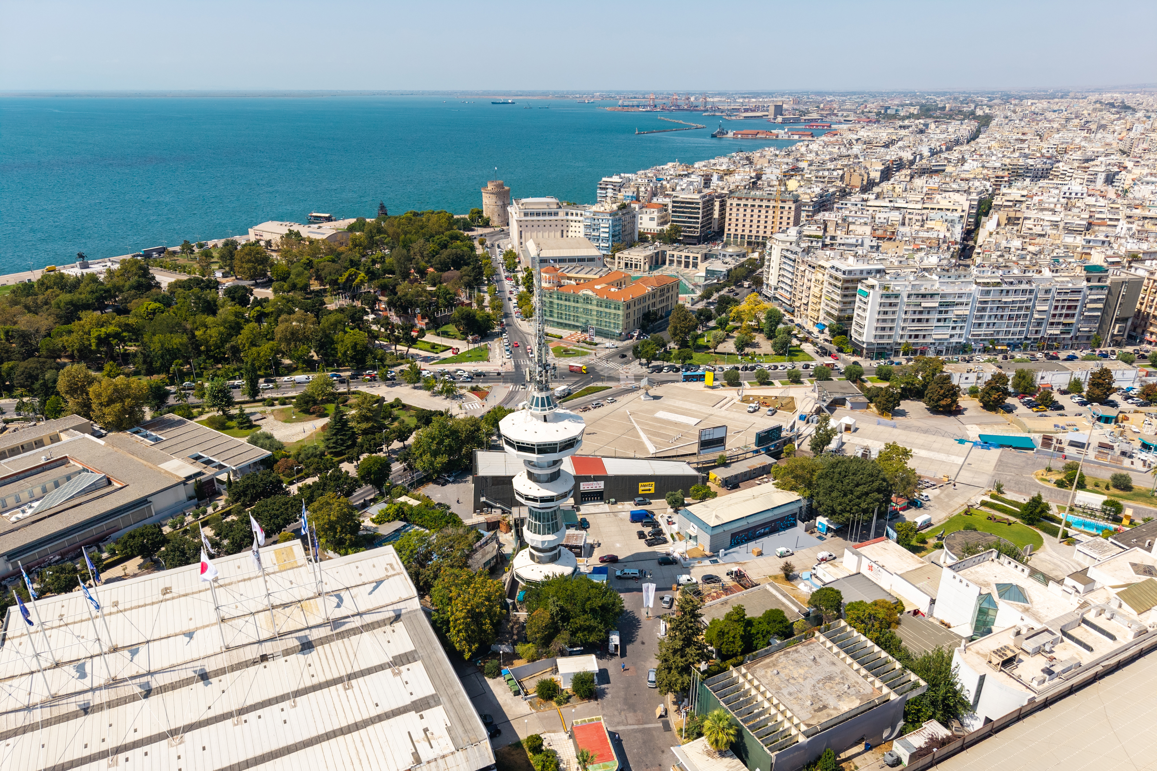 Σε ρυθμούς ΔΕΘ η Θεσσαλονίκη: Απροσπέλαστο το κέντρο – Κλειστοί σταθμοί του μετρό και δρακόντεια μέτρα της ΕΛ.ΑΣ.
