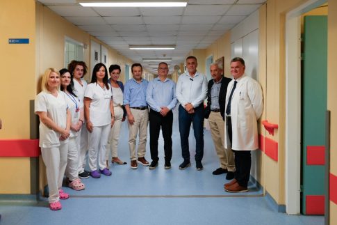 Δίκη Μάγγου: «Θα έπρεπε να του εξασφαλιστεί ιατρική εκτίμηση» κατέθεσε ο δ/ντής της χειρουργικής κλινικής Βόλου