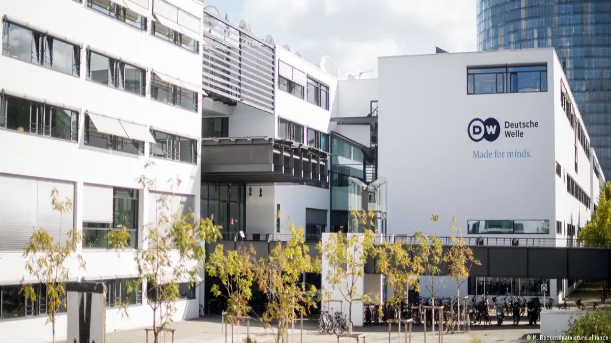 To ελληνικό πρόγραμμα της DW συνεχίζει