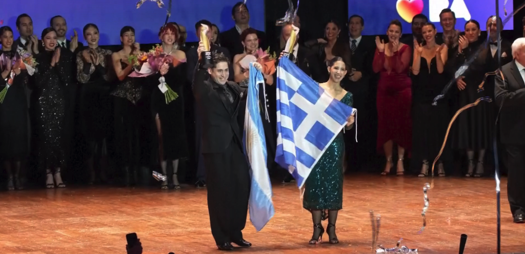 Αργεντινή και Ελλάδα χόρεψαν… μέχρι την κορυφή του κόσμου – Παγκόσμιοι πρωταθλητές τάνγκο ο Λ. Γκάουτο και η Ν. Γερασοπούλου