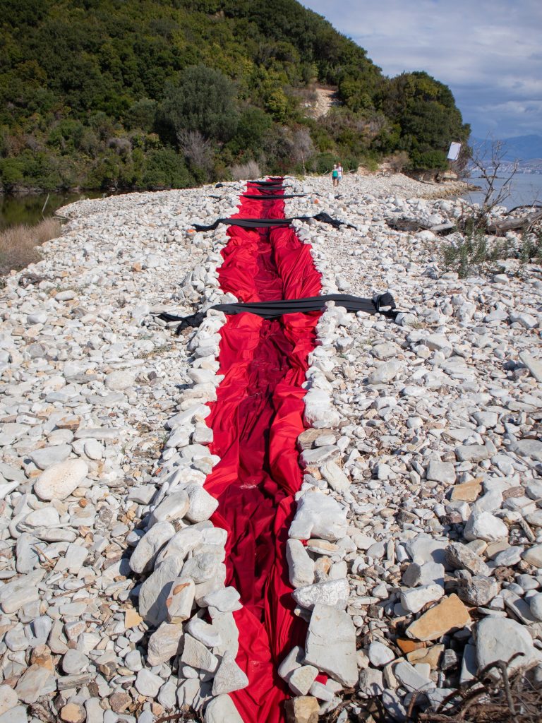 Κέρκυρα: Η «Πληγή» του Ερημίτη – Όταν το τοπίο μεταμορφώνεται σε σώμα