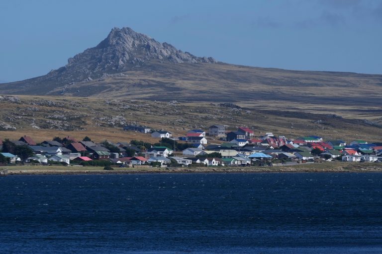 Χαβιέρ Μιλέι: «Η Αργεντινή θα πάρει την κατάσταση στα χέρια της για τα Φόκλαντ»