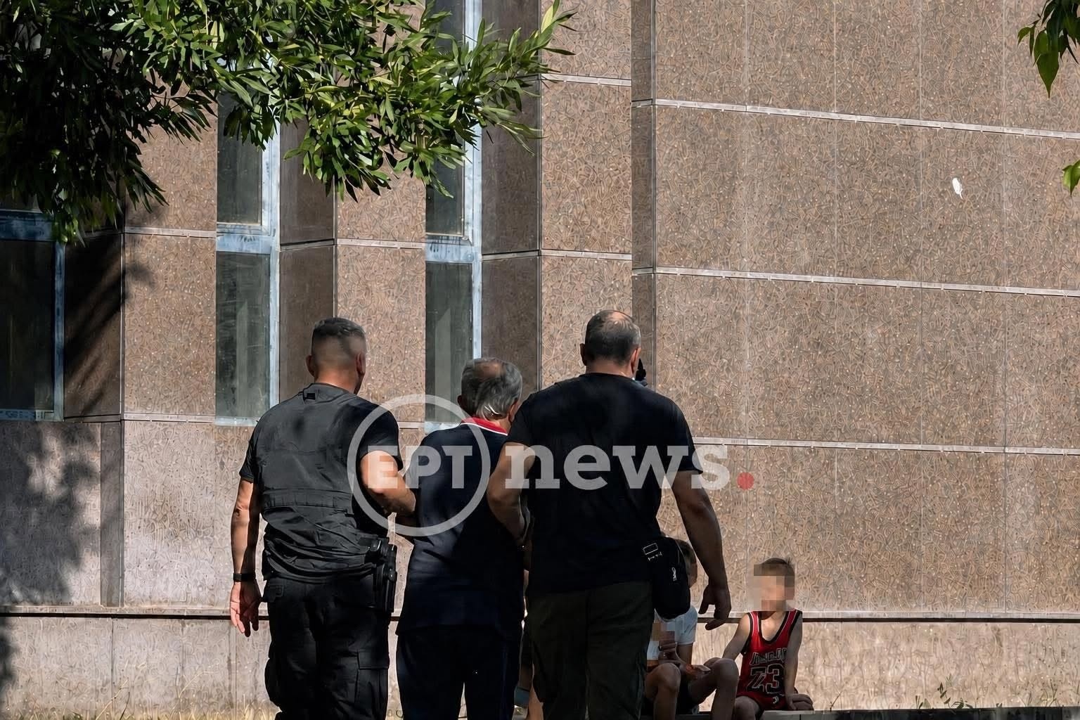 Καλαμάτα: Απολογείται ο 60χρονος για τους τέσσερις εμπρησμούς στην περιοχή της Μεσσήνης