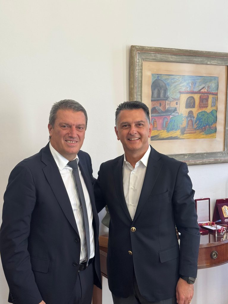 Συναντήσεις Μιχάλη Μπεκίρη με εκπροσώπους της υγείας, της πανεπιστημιακής κοινότητας, των λιμενικών και των πυροσβεστών