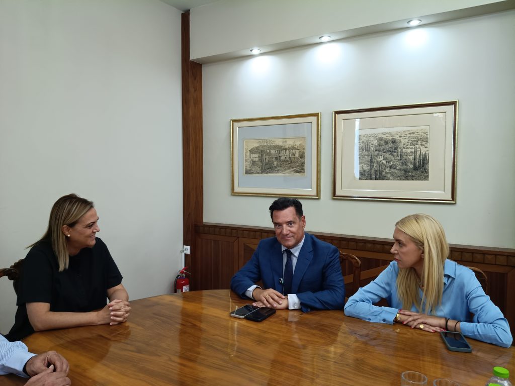 Σέρρες: Περιοδεία του Υπουργού Υγείας Άδωνι Γεωργιάδη – Τι συζήτησε με τους δημάρχους και τον αντιπεριφερειάρχη