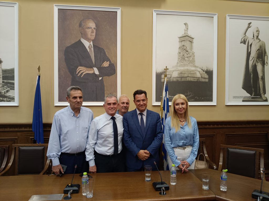 Σέρρες: Περιοδεία του Υπουργού Υγείας Άδωνι Γεωργιάδη – Τι συζήτησε με τους δημάρχους και τον αντιπεριφερειάρχη