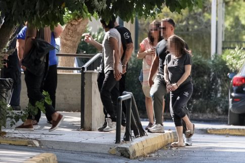 Άνοιξαν οι ουρανοί στη Θεσσαλονίκη: Πτώσεις δέντρων και αντλήσεις υδάτων