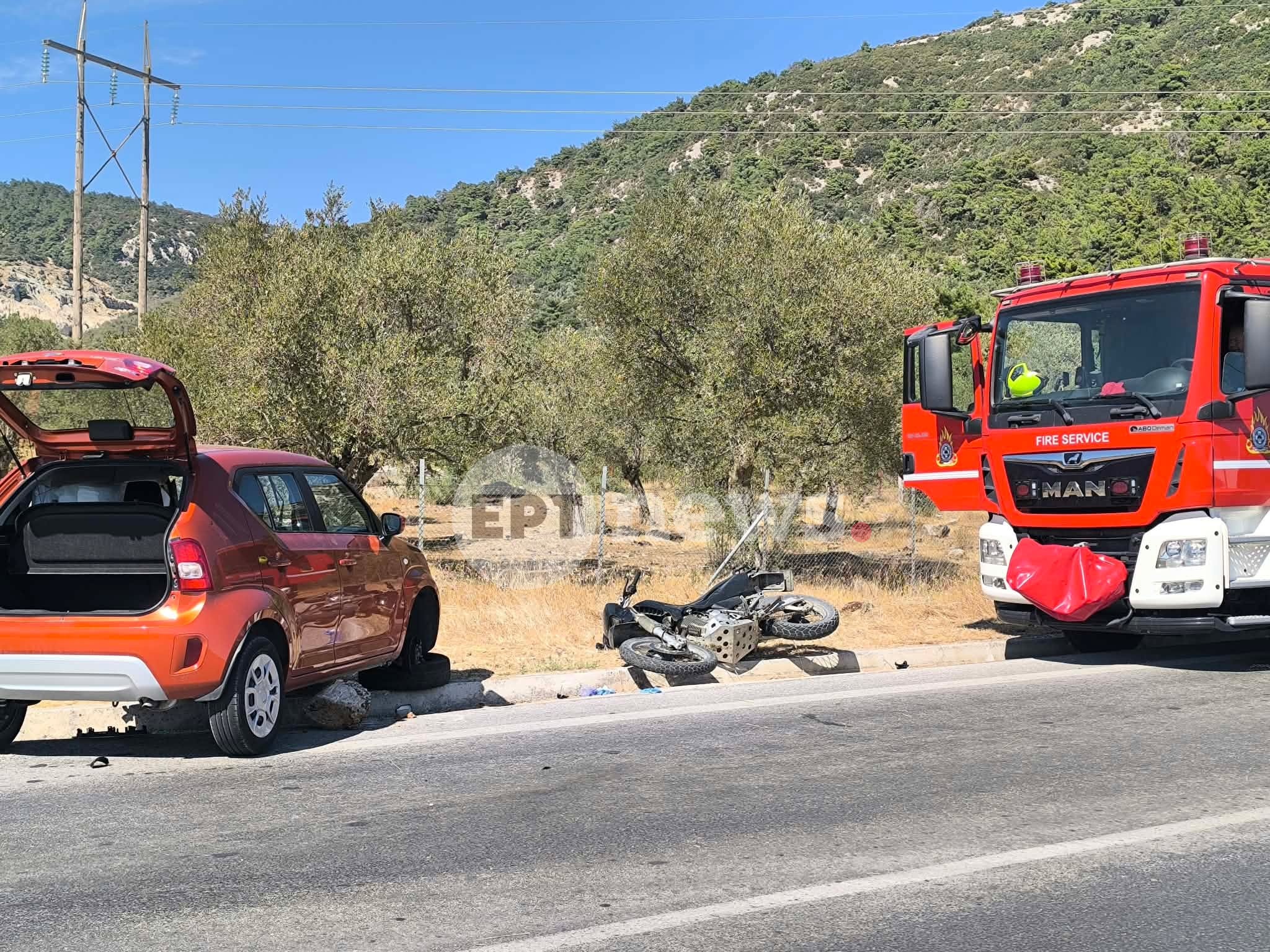 Λέσβος: Νεκρός δικυκλιστής μετά από σύγκρουση με ΙΧ στον περιφερειακό της Μόριας