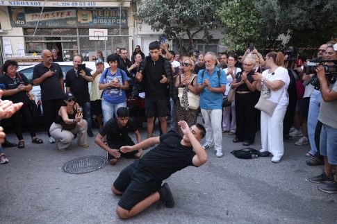 «Γενέθλια Γη»: Εγκαίνια έκθεσης της Έφης Σούτογλου <strong>στο Διαχρονικό Μουσείο Λάρισας</strong>