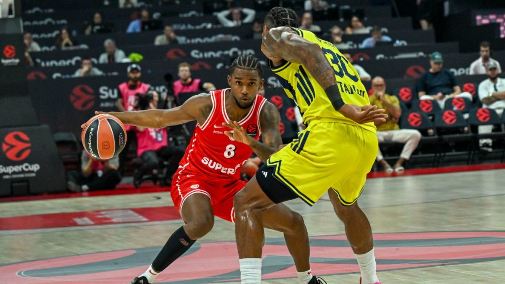 Euroleague Super Cup: Ο Ολυμπιακός λύγισε τη Φενέρ και έκλεισε θέση στον τελικό