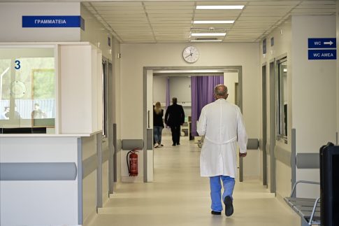 Κάλυμνος: Σύλληψη 31χρονου για καλλιέργεια κάνναβης στο σπίτι του