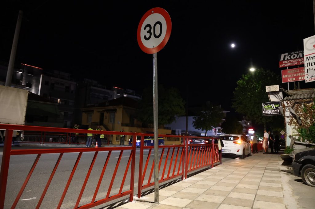 Δήμος Λαρισαίων: Σε εξέλιξη παρεμβάσεις στην οδό Βόλου μετά το τελευταίο θανατηφόρο τροχαίο