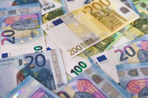 Στις Βρυξέλλες ο Δήμαρχος Χάλκης για την 171<sup>η</sup> Ολομέλεια της Ευρωπαϊκής Ένωσης