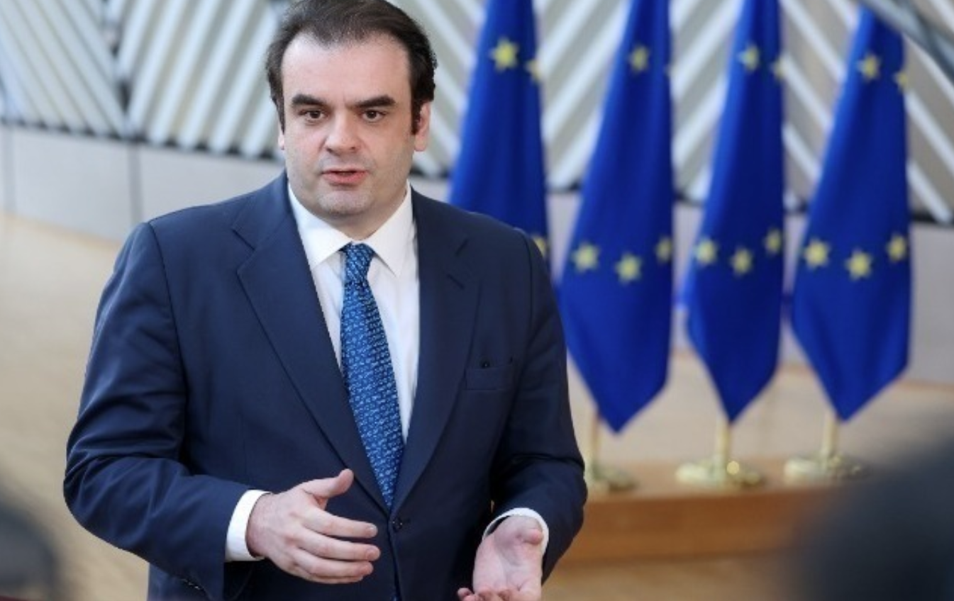 Σε εξέλιξη η συνεδρίαση του Eurogroup – Πιερρακάκης: Η Ευρώπη χρειάζεται επαγρύπνηση απέναντι στους άμεσους κινδύνους