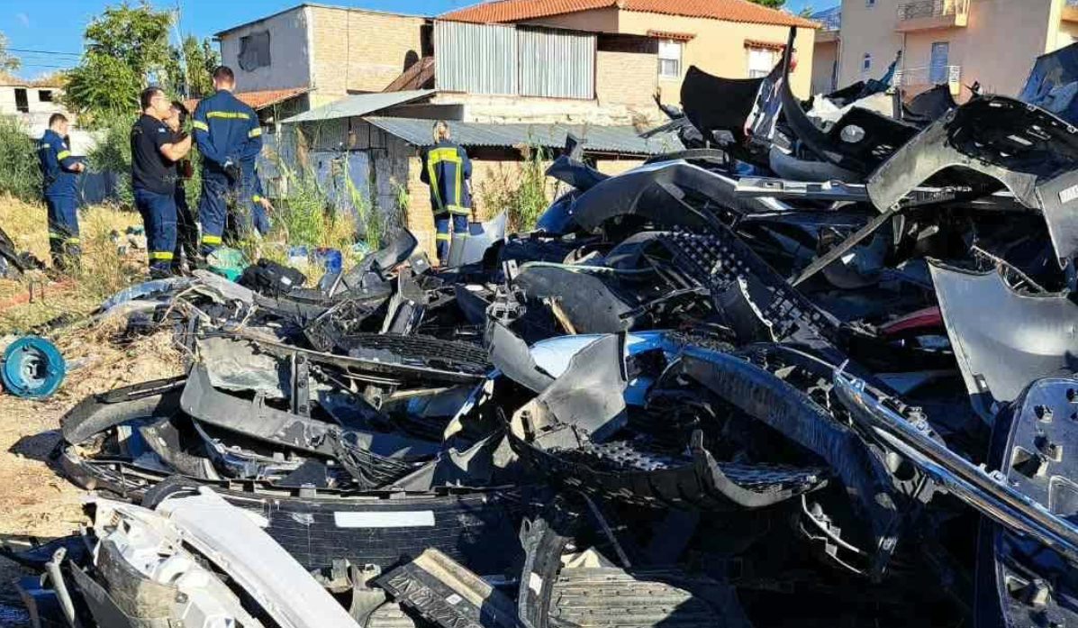 Πυρκαγιά σε αποθηκευτικό χώρο σούπερ μάρκετ στο Μενίδι