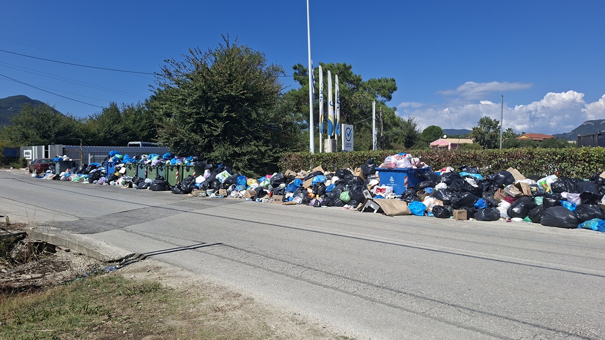 Κέρκυρα: Αίτημα να κηρυχθεί σε κατάσταση έκτακτης ανάγκης για τα απορρίμματα υπέβαλε ο Δήμος του Νότου