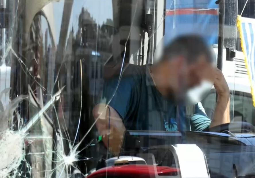 Τροχαίο στη Θεσσαλονίκη: Εξιτήριο για δύο από τις 4 τραυματίες-Με σοβαρά τραύματα 21χρονη