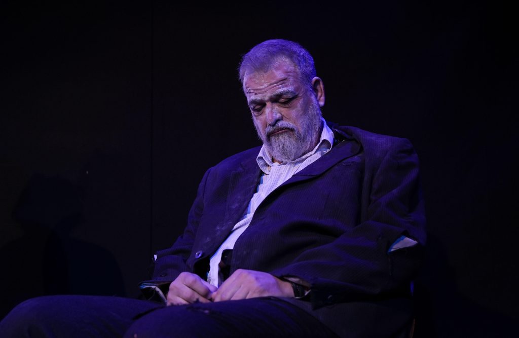 «The Chairs (Οι Καρέκλες)» του Ευγένιου Ιονέσκο στο THEATRE OF THE NO