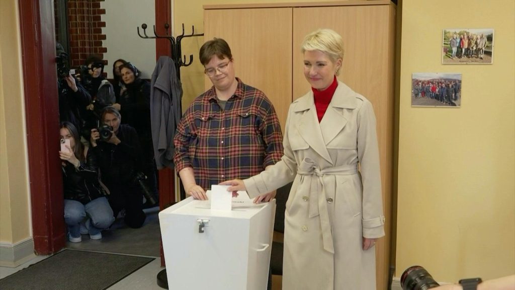 Ιστορική ήττα του CDU στο Μεκλεμβούργο και ιστορική νίκη της Αριστεράς στο Βερολίνο – Τα μετεκλογικά σενάρια