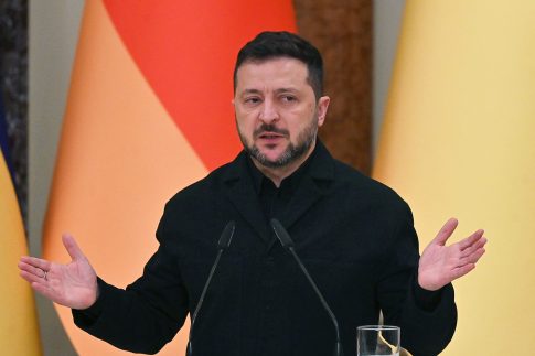 Συμπλοκή ανηλίκων στο Αίγιο: Τραυματισμός 15χρονου μετά από επίθεση με μαχαίρι