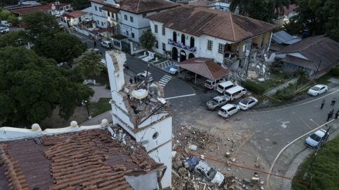 Mπάσκετ στα ελληνικά λιμάνια στις δεκαετίες του ’50 και του ’60 με τον στόλο των ΗΠΑ
