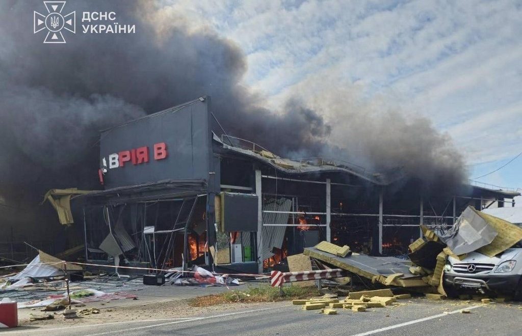 Η Ρωσία ανακοίνωσε πλήγμα σε εγκατάσταση logistics και σε φορτηγό πλοίο στην περιοχή της Οδησσού