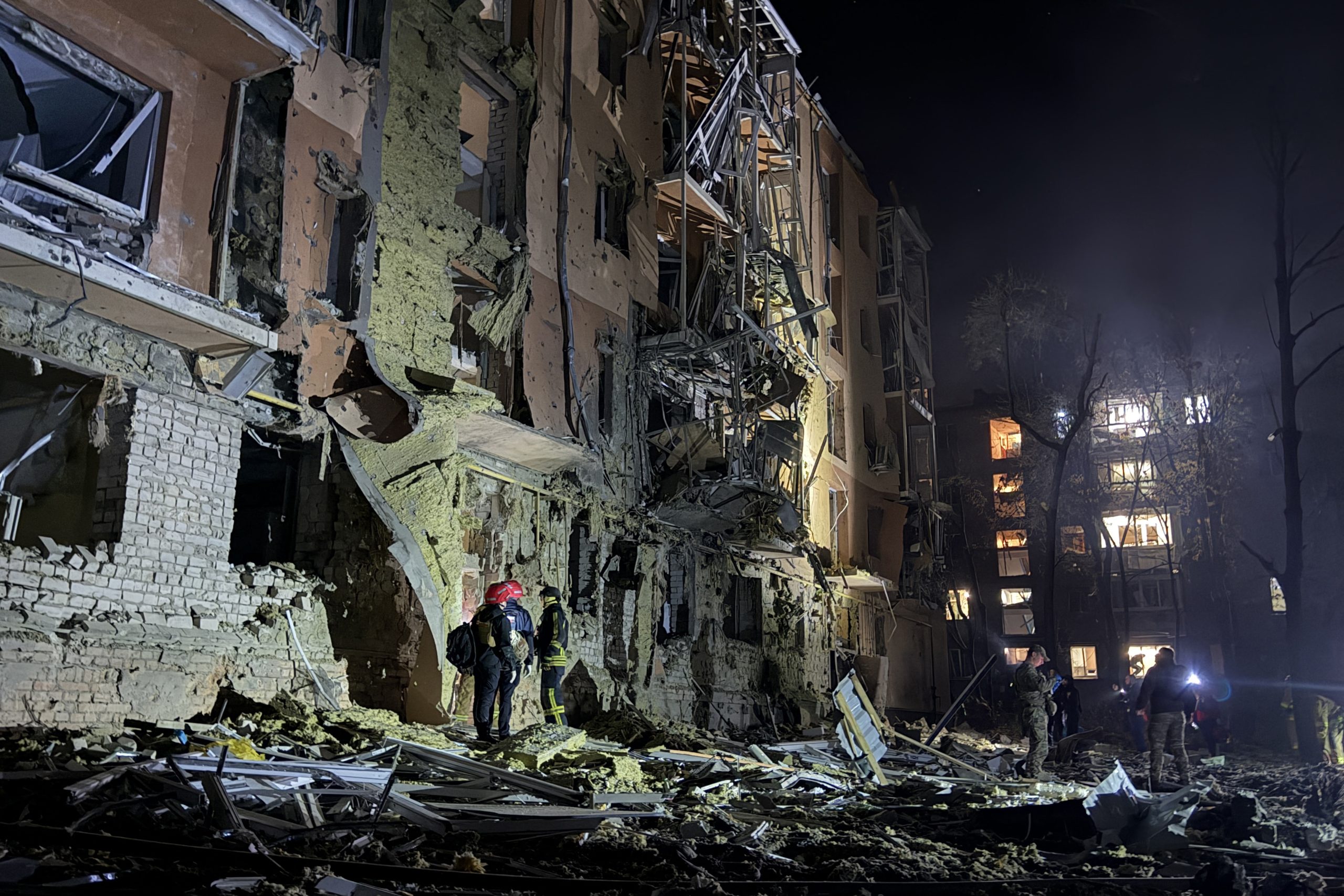 UKRAINE-RUSSIA-CONFLICT-WAR Νυχτερινές επιδρομές με drones: Δύο νεκροί στην Ουκρανία, ένας νεκρός και πέντε τραυματίες στη Ρωσία