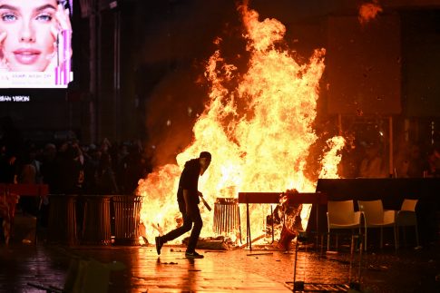 Ισραήλ: Ο πρεσβευτής των ΗΠΑ ζητά συλλήψεις και φυλάκιση εποίκων για την επίθεση σε φωτορεπόρτερ της Washington Post