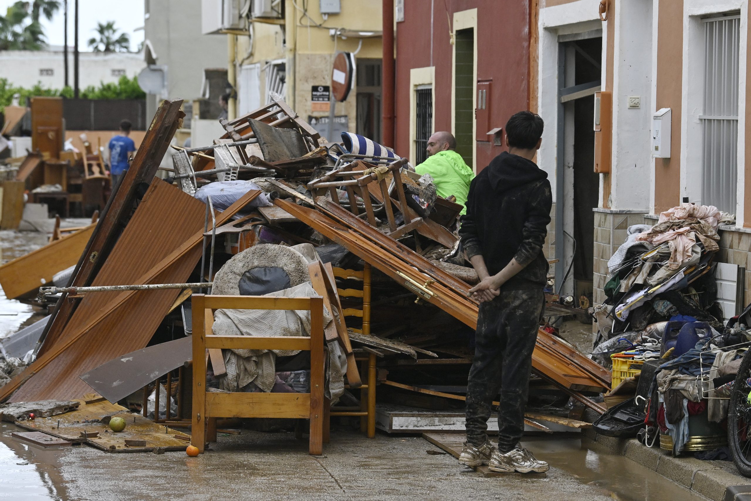 Ισπανία: Αυξήθηκαν σε τέσσερις οι νεκροί από τις βροχές και τις πλημμύρες στο ανατολικό τμήμα της χώρας