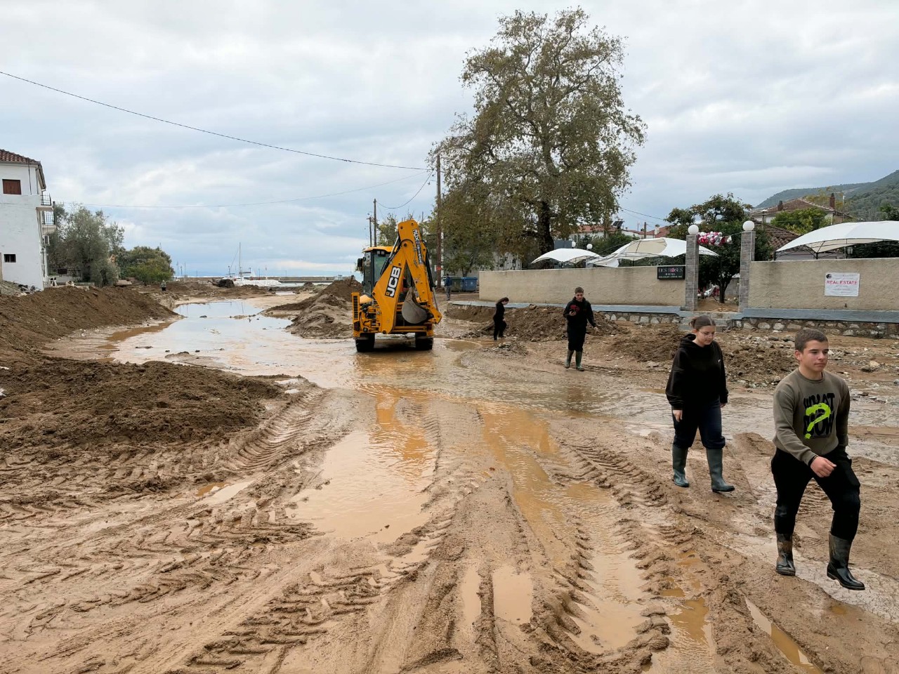 1000010209 Νότιο Πήλιο: Αποζημιώσεις εντός πέντε ημερών από την ολοκλήρωση των φακέλων – Έως 16 Νοεμβρίου οι αποφάσεις για αποκατάσταση των υποδομών