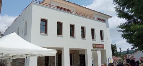 Διμήνι Βόλου: Αντιδράσεις κατοίκων για την εγκατάσταση μεγάλης κεραίας κινητής τηλεφωνία