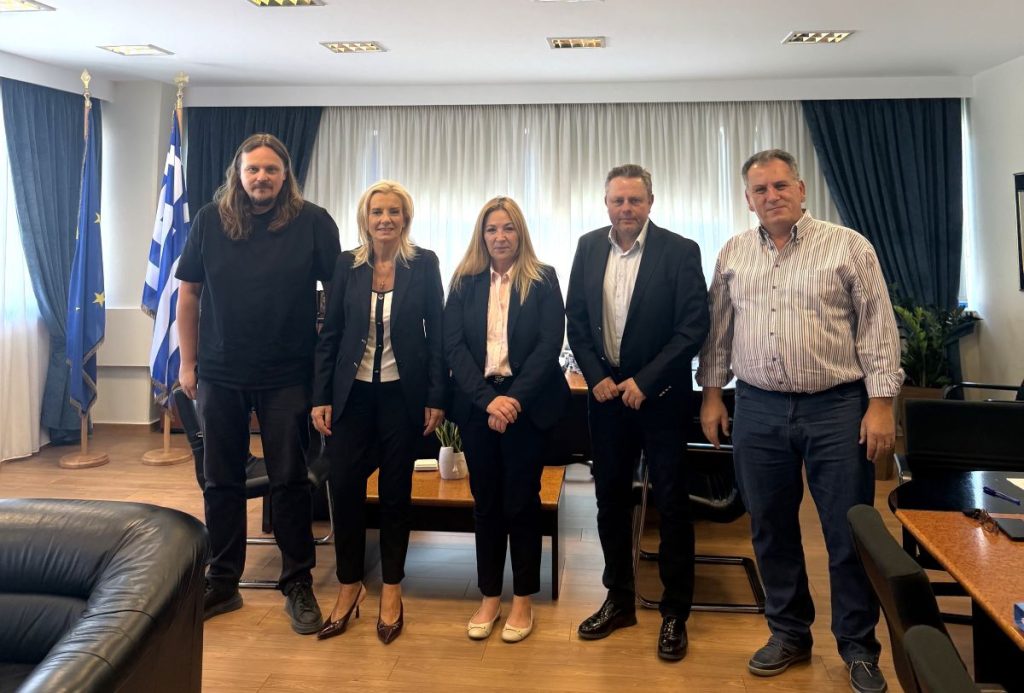 Στενή συνεργασία της Αποκεντρωμένης Διοίκησης Θεσσαλίας – Στ. Ελλάδας με τα τοπικά τμήματα του ΤΕΕ