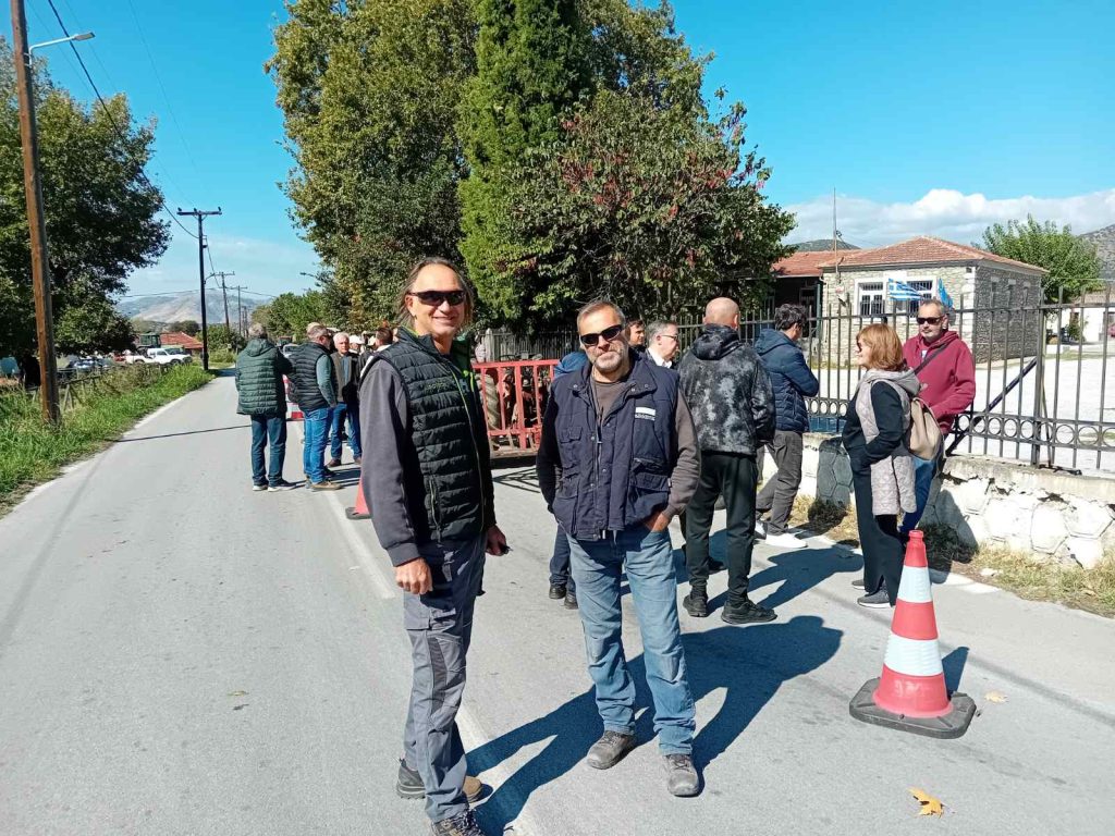 Συλλαλητήριο ελαιοπαραγωγών στον δήμο Τεμπών – Ζητούν μέτρα στήριξης της καλλιέργειας