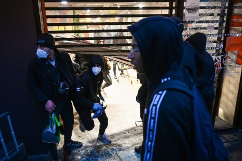 Φωτιά τώρα στην Κοζάνη: Αναζωπύρωση στην Ασβεστόπετρα – <strong>Επί ποδός όλη τη νύχτα για αντιπυρικές ζώνες </strong>