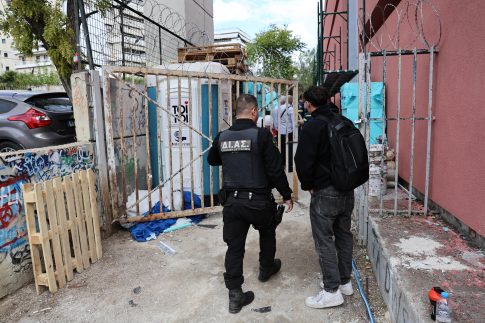Υπόθεση Μαζωνάκη: Στον ανακριτή σήμερα η κόρη των δυο κατηγορούμενων γιατρών – Τι αναμένεται να καταθέσει για την πλασμαφαίρεση