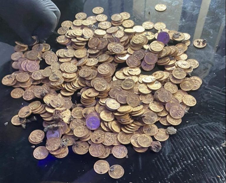 Θεσσαλονίκη: 88χρονη κατήγγειλε ότι της έκλεψαν 4.766 χρυσές λίρες