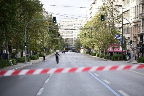 Καλαμάτα: Με δυο συγκεντρώσεις τιμήθηκε η 50<sup>η</sup> επέτειος της εξέγερσης του Πολυτεχνείου