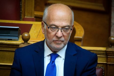 Διαμαρτυρία στο Σύνταγμα στις 7μμ από την ΚΝΕ για τον θάνατο του 16χρονου ποδοσφαιριστή