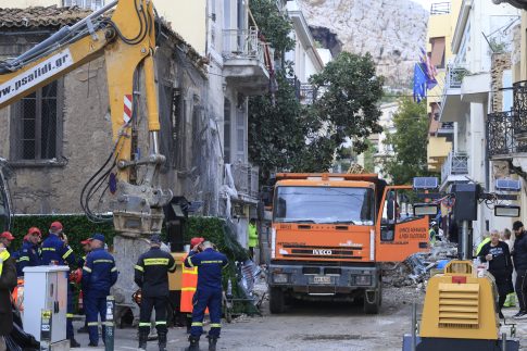Η παράσταση <br>“Βαν Γκογκ- Γράμματα στον αδερφό μου Τεό” στο θέατρο της Ανωτάτης Σχολής Καλών Τεχνών