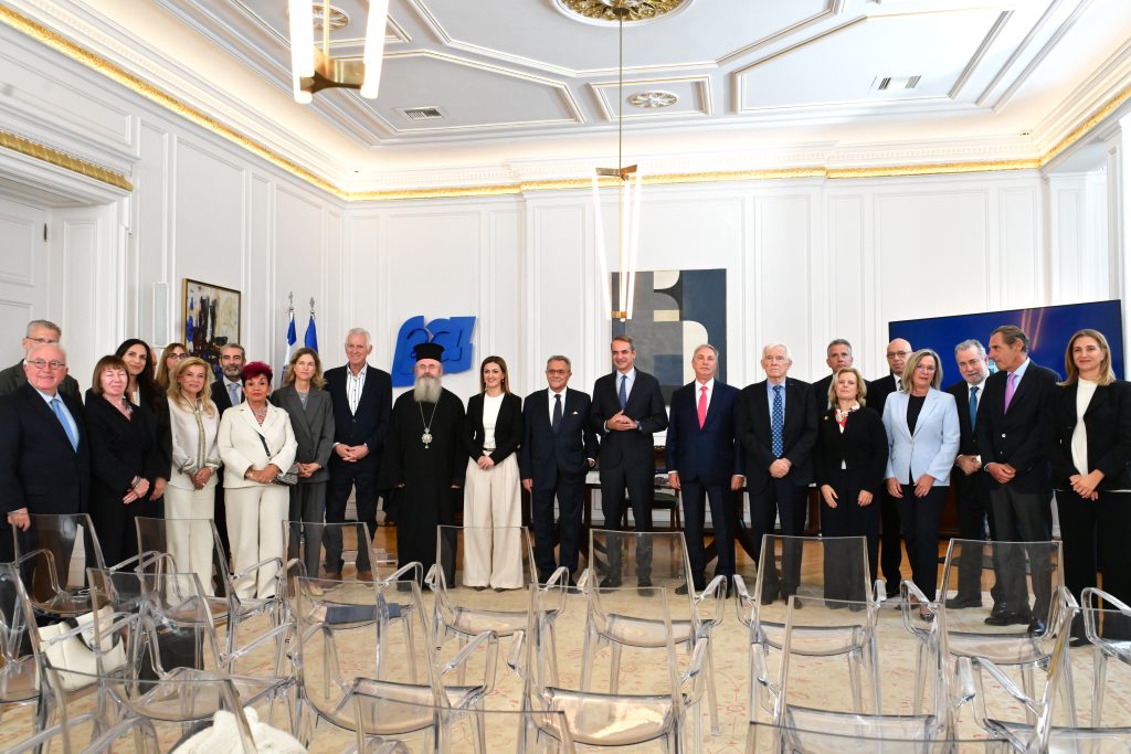 Μητσοτάκης για τη δημιουργία Εθνικού Κέντρου για την Άνοια: Χτίζουμε πλέγμα φροντίδας – Αυξητική η τάση της νόσου, «όχι» στο στίγμα που τη συνοδεύει