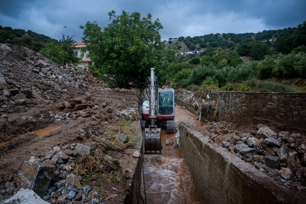 Σε Red Code η Κρήτη: Πλημμύρες, απεγκλωβισμοί και ζημιές – Σε επιφυλακή το νησί